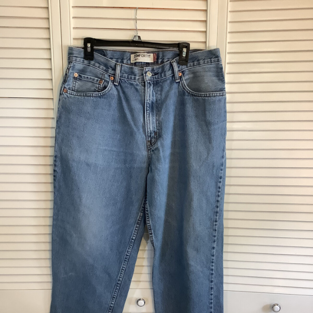 Levi’s 560