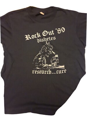 ROCK OUT 89 T SHIRT BLACK size L SGT ROXX SMASH ALLEY TYRANTS LYNXX LA RYDER