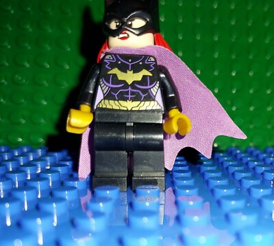 lego batgirl minifigure RARE from Batman set 76013