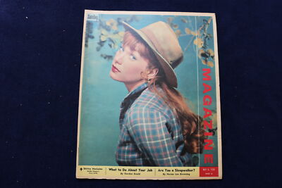 1958 MAY 4 CHICAGO TRIBUNE MAGAZINE - SHIRLEY MACLAINE COVER - E 22187