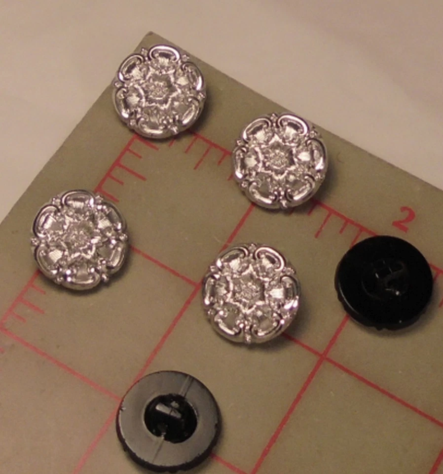 100 Vintage Glass Button Silver Color Flower Design Czechoslovakia 7/8" #63 - Image 3 of 4