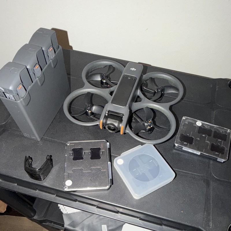 DJI Avata 2 FPV Drone Body + 3 Batteries, Charging Hub, ND Filters - NO GOGGLES