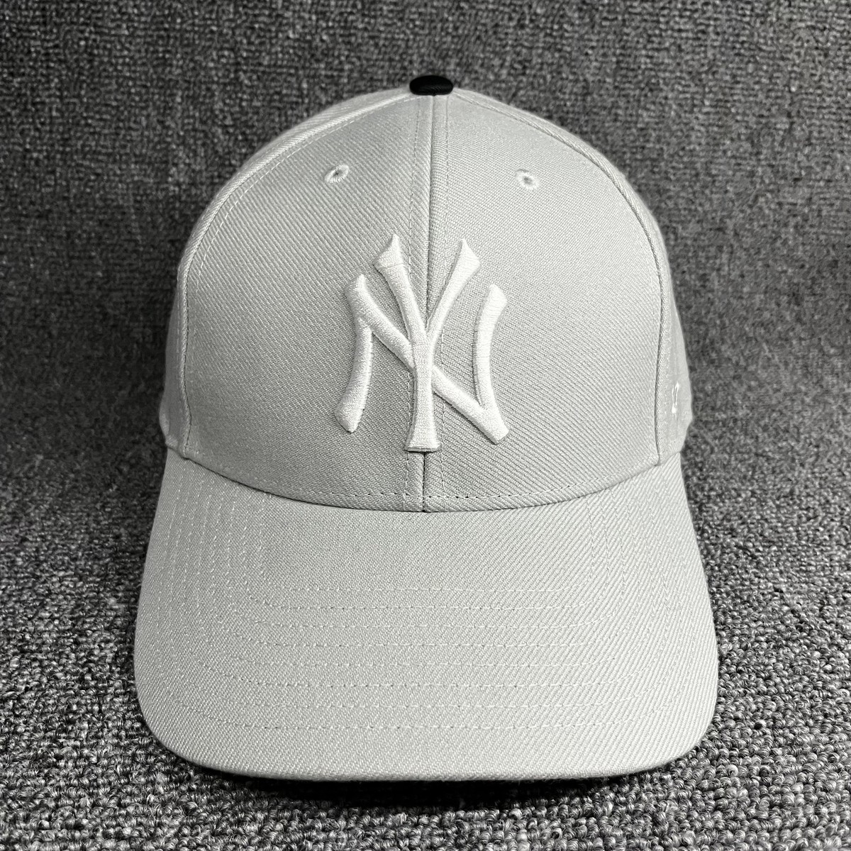 New York Yankees '47 Brand MVP Hat Adjustable Gray White NY Logo Baseball Cap