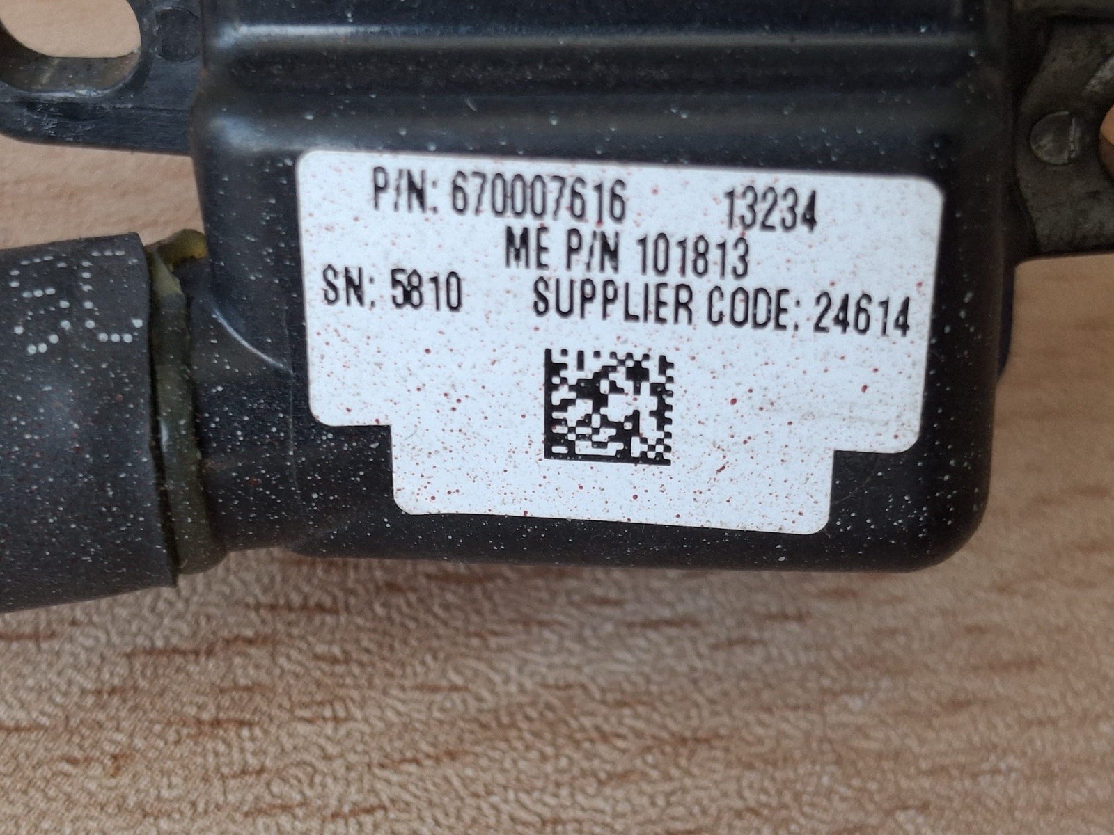 14-16 Maserati Ghibli. Used factory rear view camera (p/n 670007616).     