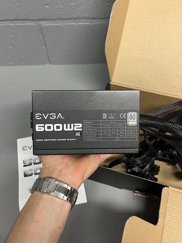 Bloc d’alimentation EVGA 600 W2 80 Plus Certified Power Supply