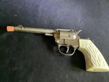 Hubley Diecast Repeater Cap Gun/ 1965-70 / Unusual - White Grips - Unfired