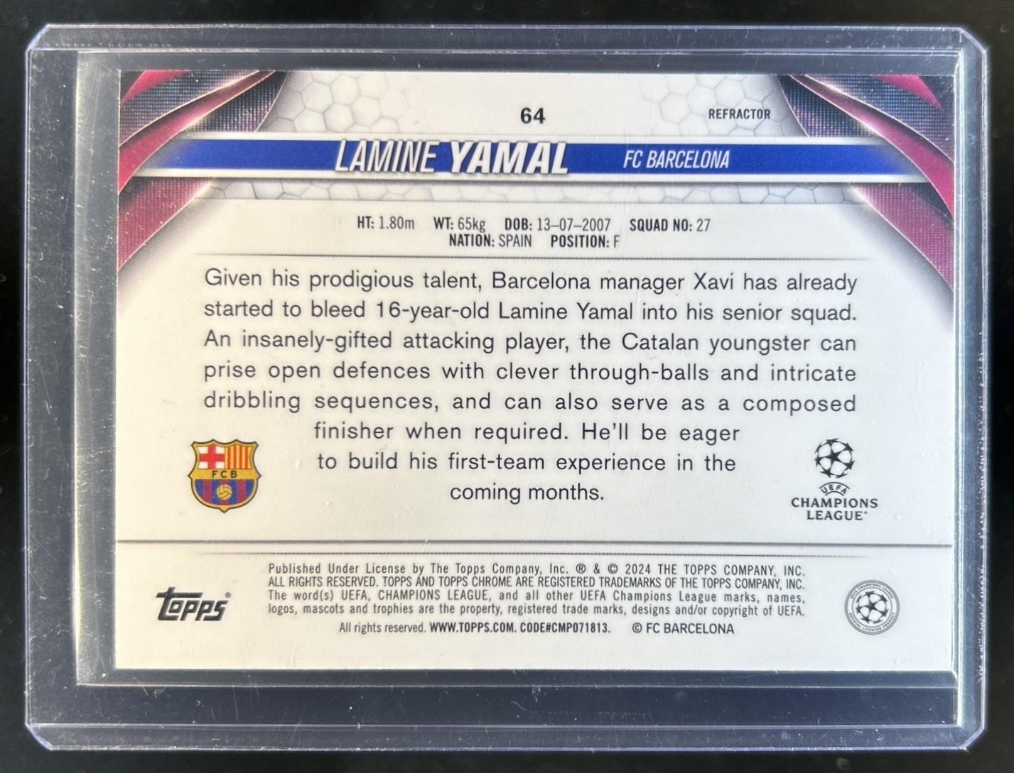 2023-24 Topps Chrome UEFA Lamine Yamal RC Refractor Rookie #64 Barcelona view 2