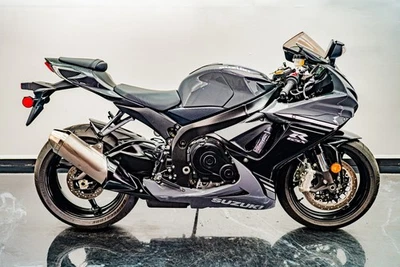 2025 Suzuki GSX-R  - Image 1 of 4