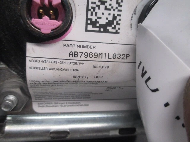 2007 2008 2009 2010 Cadillac Escalade ESV Wheel Airbag Driver Air Bag OEM - Image 3 of 4
