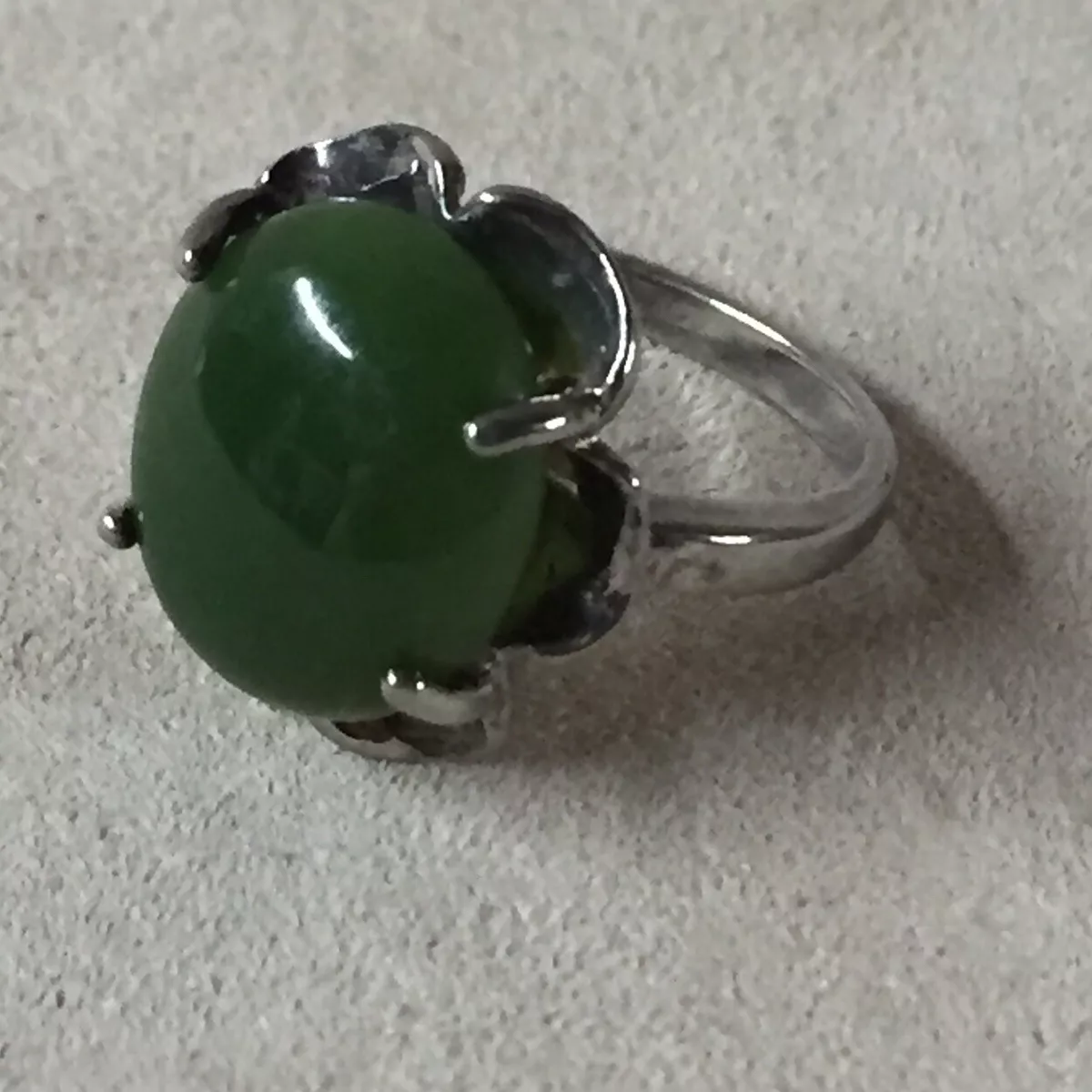 VTG UTC Sterling Silver Green Jade Ring 5.25 eBay