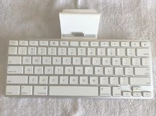 VTG OEM Apple iPad Keyboard Dock A1359 1st-2nd-3rd Gen iPads 30-Pin Tested