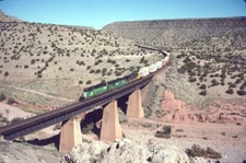 BN 7009 SD-40-2 ABO CANYON AZ (BURLINGTON NORTHERN) ORIGINAL SLIDE 6-13-97 T3-13
