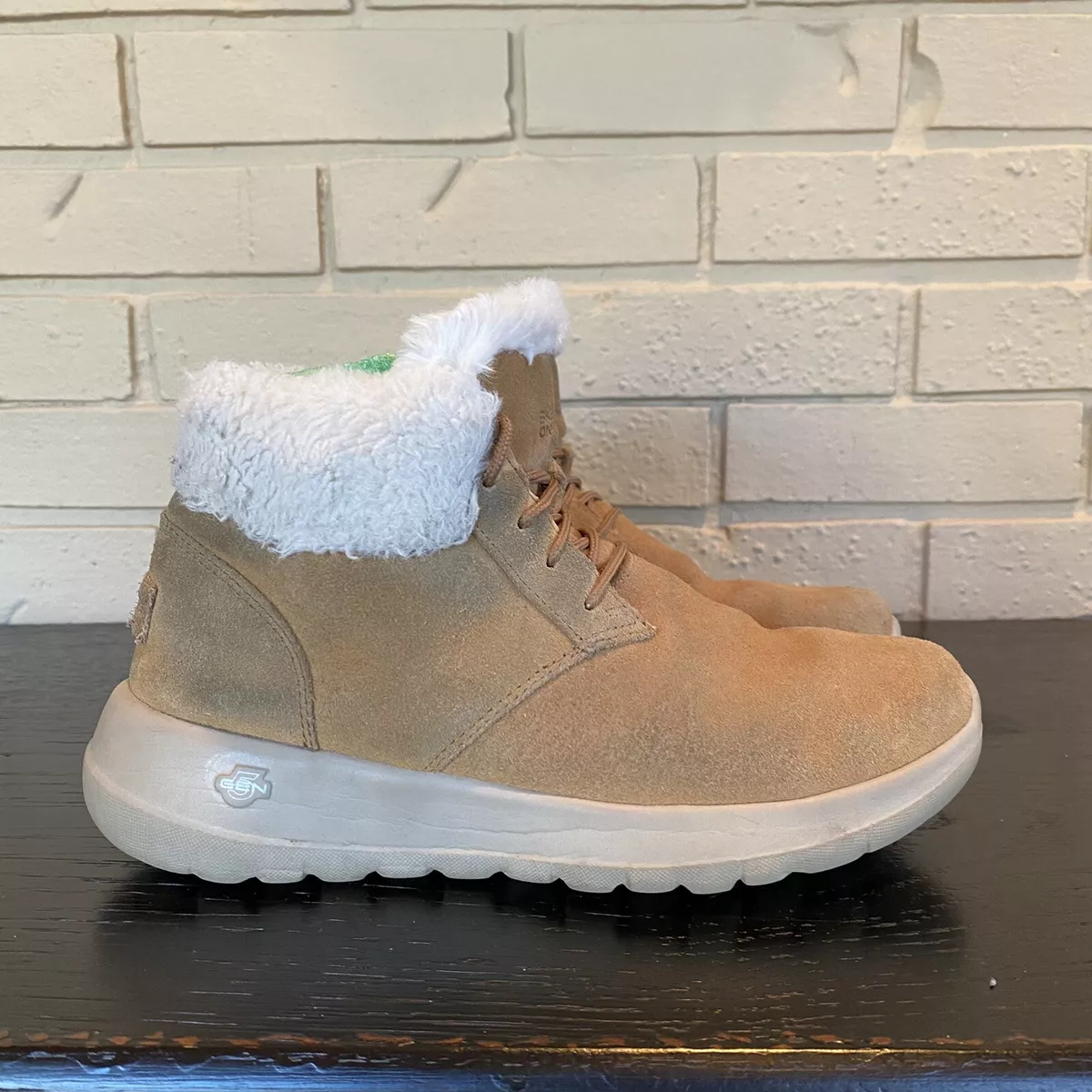 Skechers on the go deals joy lace up boots