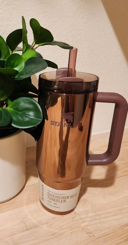 Stanley 30oz Quencher Tumbler - MESA ROSE COLLECTION Polished Rose Gold