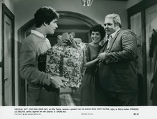 Hoyt Axton Zach Galligan Frances Lee McCain Gremlins 1984 Photo Original #6