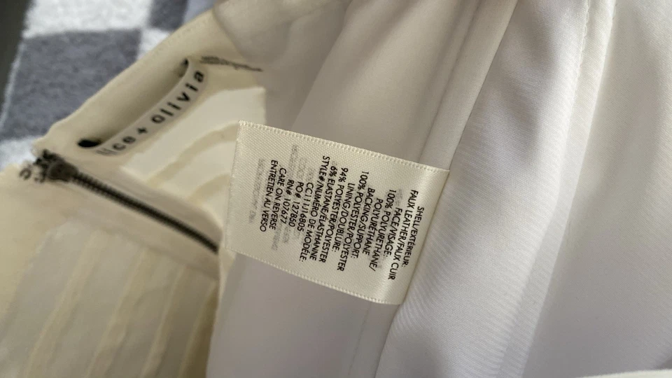 Mono Alice & Olivia Lavera imitación cuero sin tirantes acampanado blanco roto talla 4 Foto 4 de 4