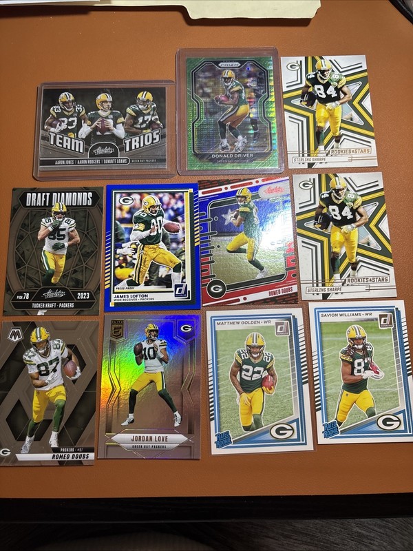 Green Bay Packers NFL Mixed Trading Card Lot RC, Patch, /# And Inserts 1🔥