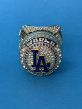 LA Dodgers 2024 World Series Rings. KERSHAW FREEMAN OHTANI OR BETTS