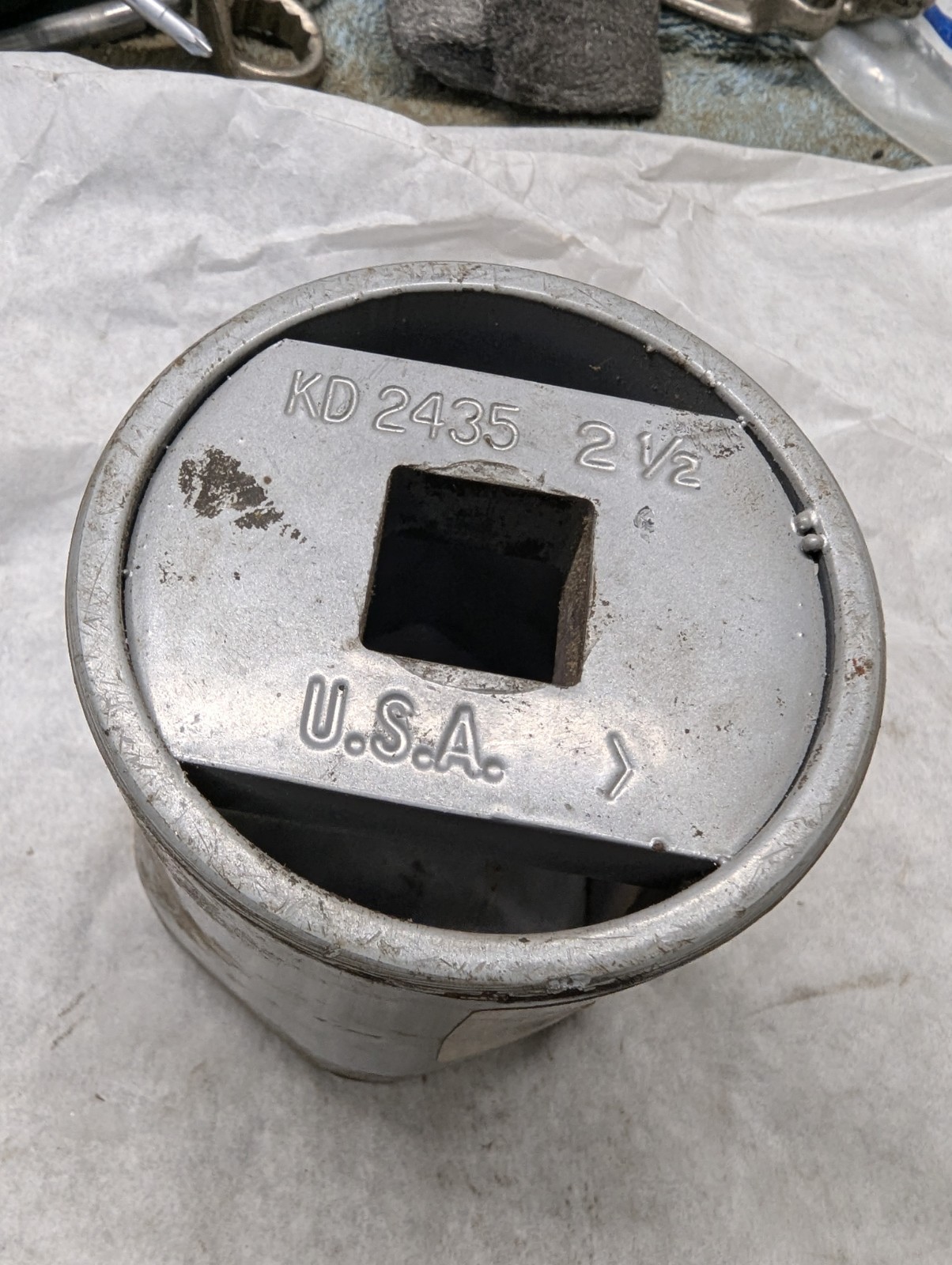 Lot Of K-D KD Truck Bearing Nuts Sockets KDS2435 2770 J-26878-A & 2445