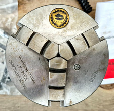 Bison 3 Jaw 4" Self-Centering Scroll Chuck  #3204-4 & Threaded Mounting Plate