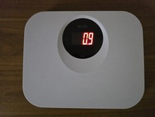 Image of TANITA HD-395 Classic Digital Bathroom Scale White with Light Up Screen