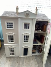 Collector’s Dolls House