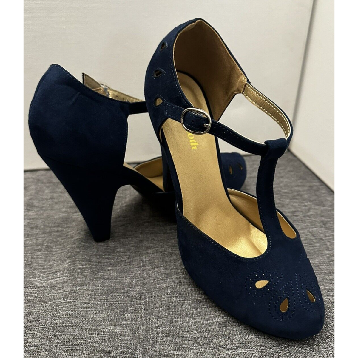 Modcloth T Strap Heels Black Pump Refreshed Zest Retro Ankle Strap Cutout