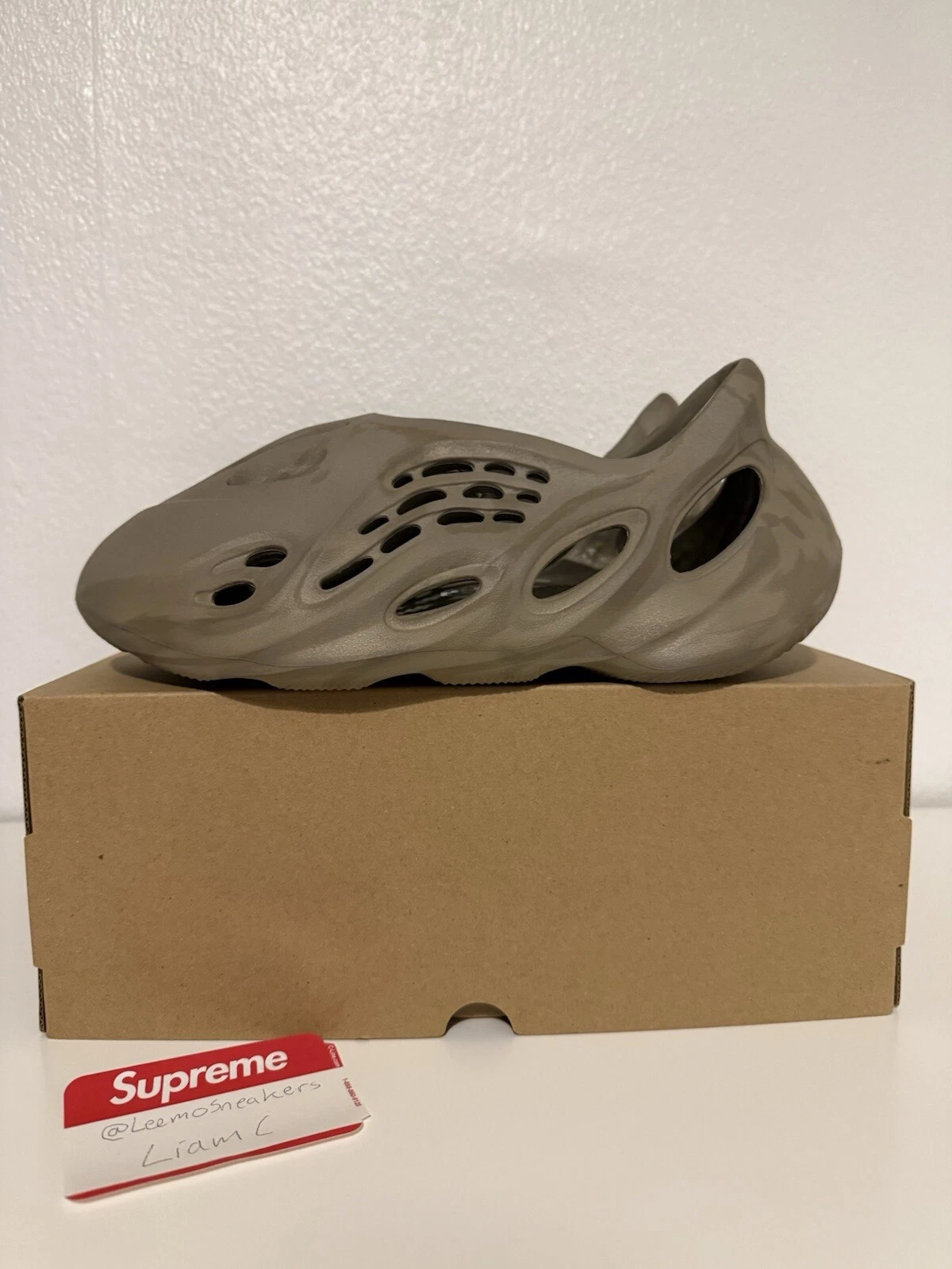 Yeezy Foam Runner Stone Sage UK9