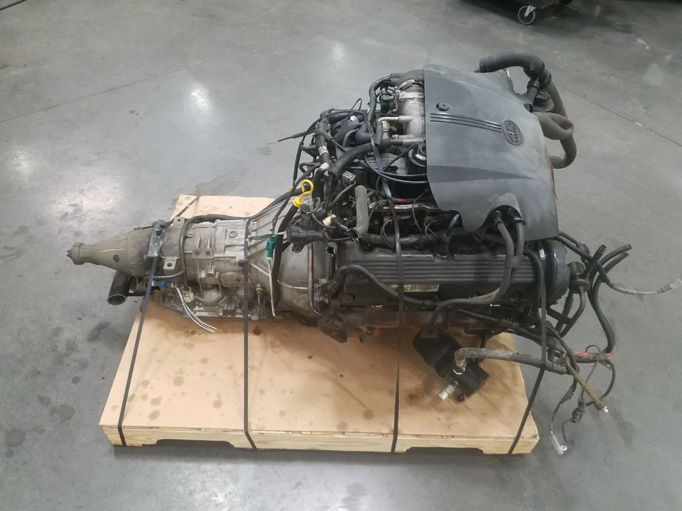 Grand Marquis Crown Victoria 2002 motor de 4,6 L transmisión 4R70 W #9286 U1 Foto 2 de 4