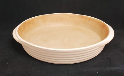 Pampered Chef Stoneware 10'' Round Baker Pan 1390 White Enamel Family Heritage