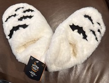 Hyde Eek Women's Black Bats Halloween Faux Fur Medium Large 8-10 Slipper Socks