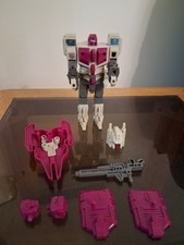 Transformers Gen 1 HunGrrr w all the original parts in great condition