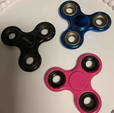 3 Pack Fidget Spinners Spinning Gyroscope Tri Spinner Toy Black, Blue And Pink