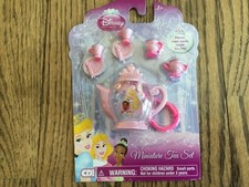 NEW 2011 Disney Princess Miniature Tea Set- Pieces Store Inside Tea Pot -NOS