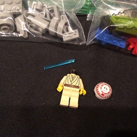 Vintage LEGO Star Wars Set 7143 Jedi Starfighter (2002) NOT COMPLETE