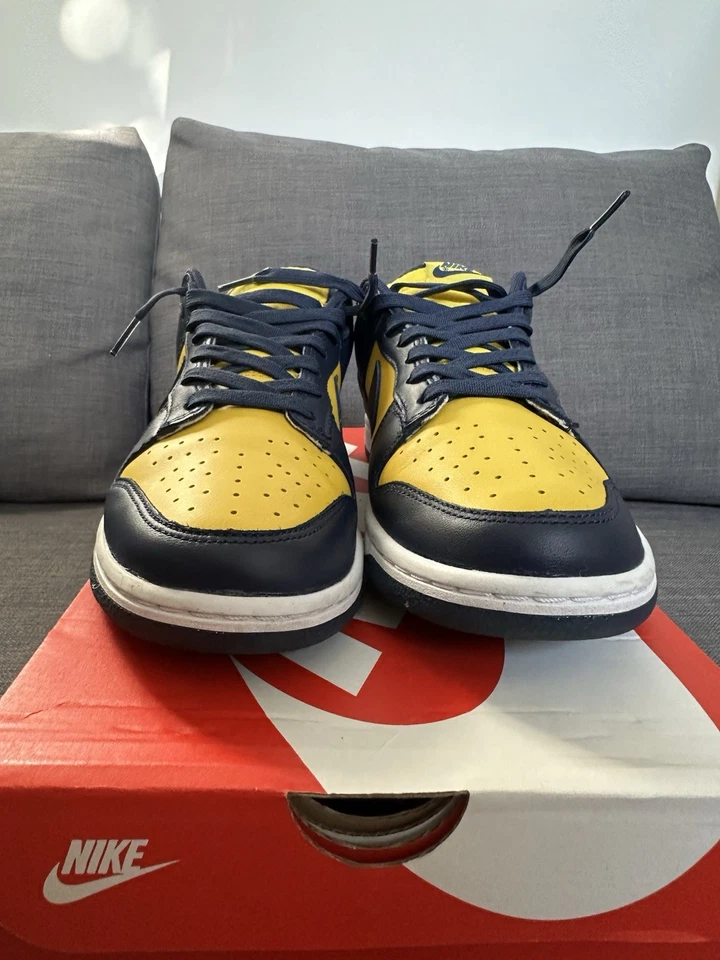 Nike Dunk Low Michigan 2021 Size UK7.5, photo 3 of 5