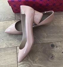 NWB TORY BURCH ELIZABETH 2 40MM PUMP PATENT LEATHER Sz7.5 MAKEUP NUDE PINK 35559