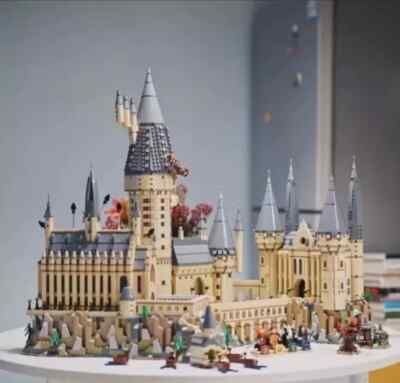MOC 71043 Schloss Hogwarts Baustein 6020 Teile mit Figuren Harry Potter UNBRANDED