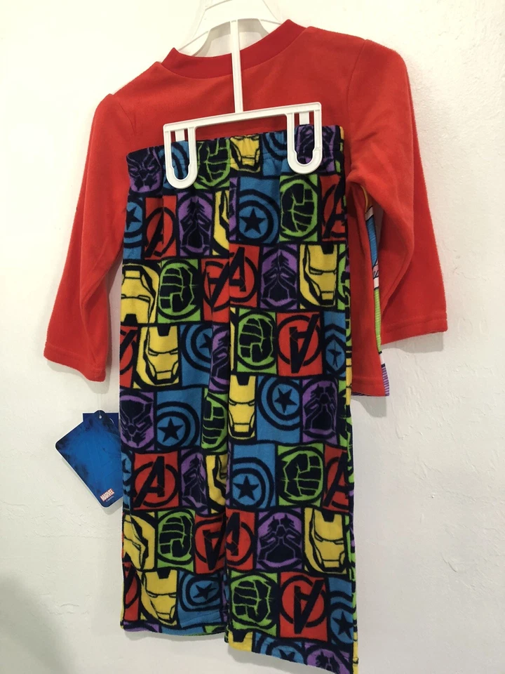 Marvel Mighty Avengers Boy's Flannel Super Hero Pajama Set S 4/6NWT - Image 4 of 4