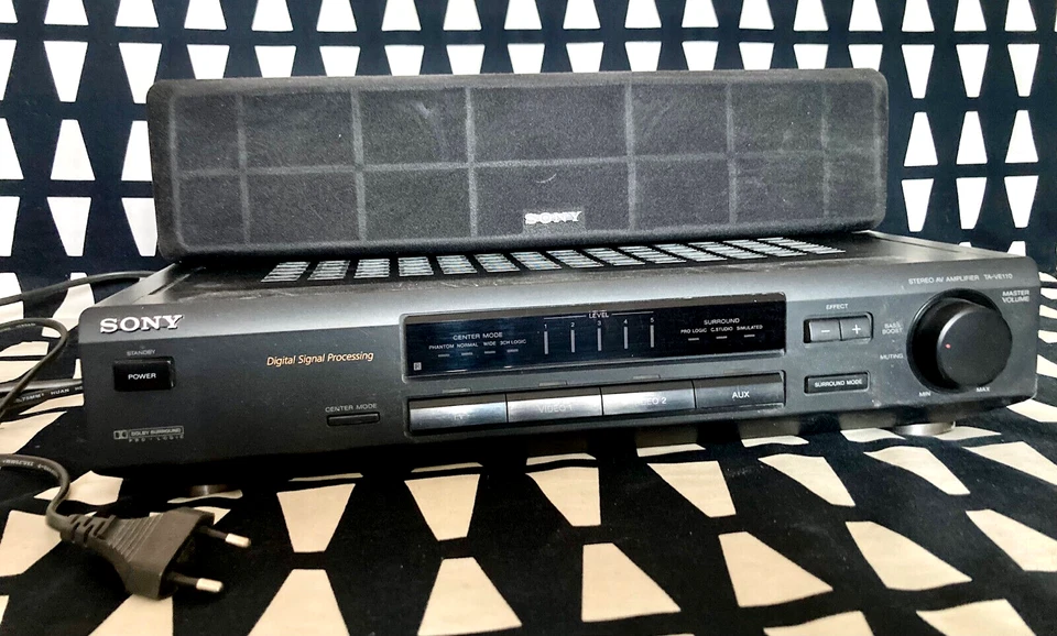 Sony TA-VE110 Amplificatore AV Stereo Home Cinema 5.1 + speaker Sony SS-CN35 - Immagine 3 di 4