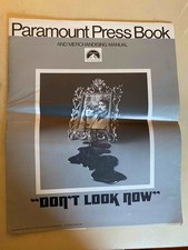 Don't Look Now Pressbook 1973 Julie Christie, Donald Sutherland!