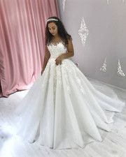 Elegant Wedding Dress White Ivory Sleeveless Sweep Train Lace Bridal Gowns