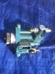 International DT466E High Pressure Oil Pump READ DESCRIPTION