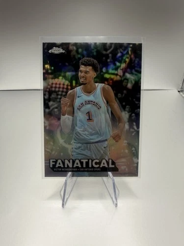 2025 Topps Chrome Victor Wembanyama Base (RAW)