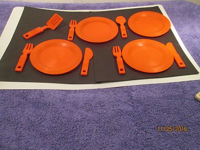 1980's generic serving play set for kids