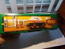 1994 Ertl B195 Texaco 1934 Diamond T Tanker Doodle Bug Locking Bank, in Box