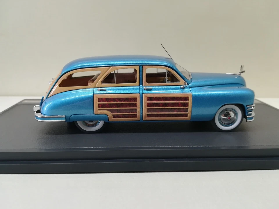 MATRIX Lim. Ed. 1:43 - PACKARD Eight Station Sedan - 1948 - Immagine 3 di 4