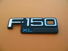 1992-1996 Ford F-150 XL Fender Emblem Nameplate F2TB-16B114-AA-CA Logo Badge