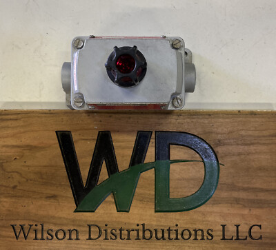 APPLETON EFDCB150-J1 COVER FOR HAZARDIOUS LOCATION HEAVY PILOT LIGHT.