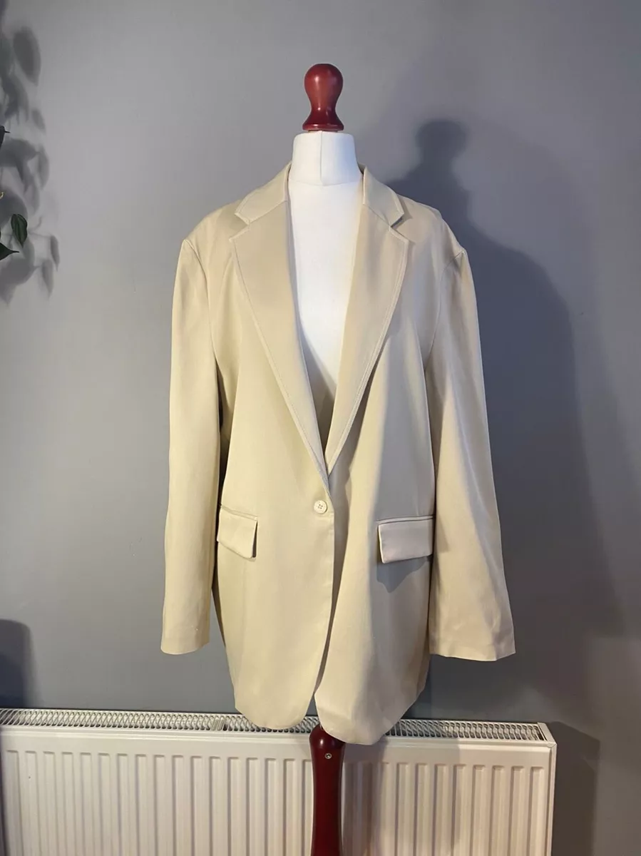 Cream top satin blazer